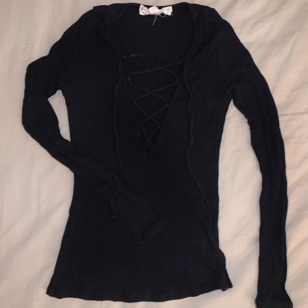 Urban Outfitters - Long-Sleeve Black Lace-Up Top